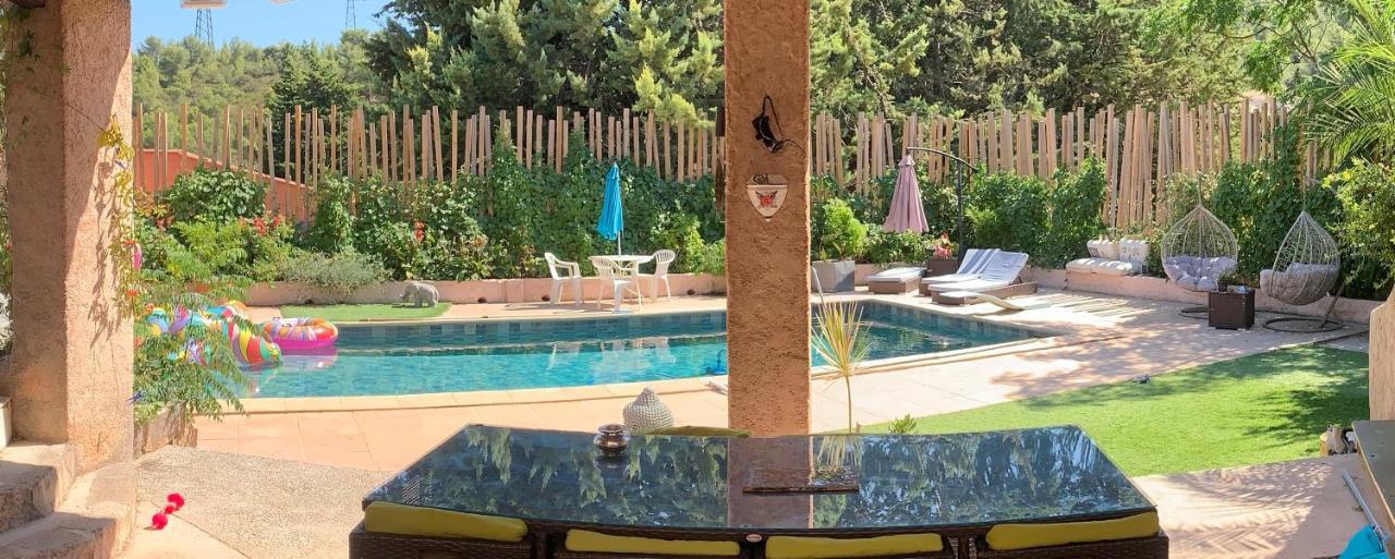 Chambre D'Hotes Pacific Avenue La Farlède Εξωτερικό φωτογραφία